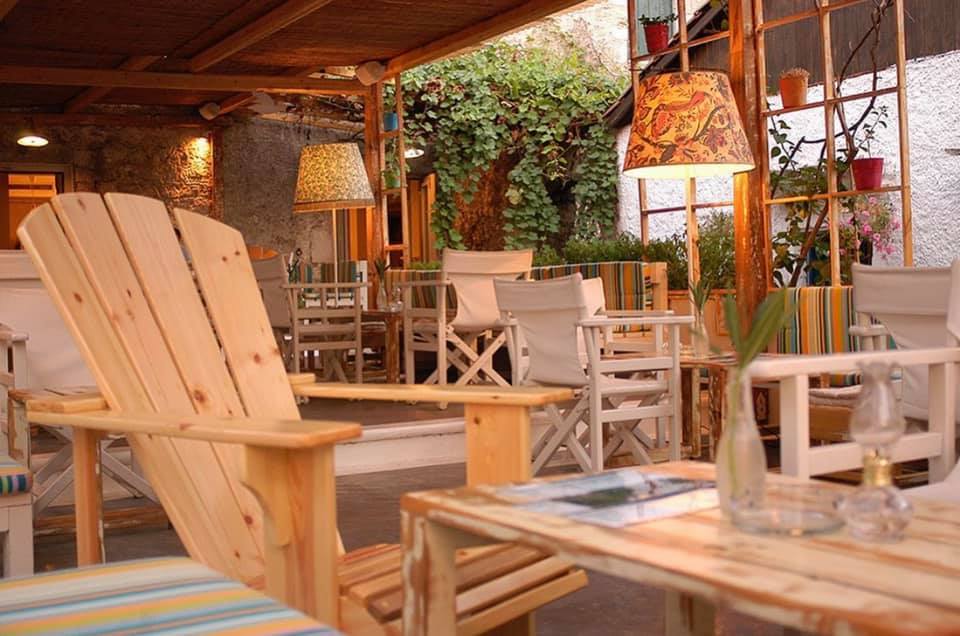 Our favourite cocktail bars in Lefkada