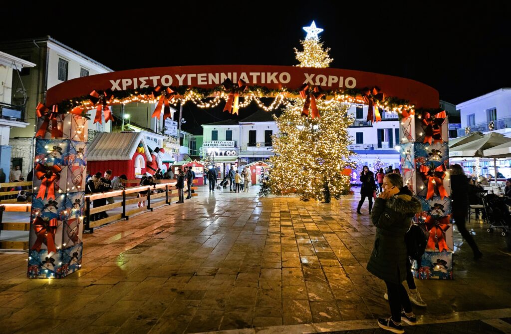 Χριστούγεννα και Πρωτοχρονιά στη Λευκάδα: Παράδοση, Φύση και Γιορτινή Ατμόσφαιρα