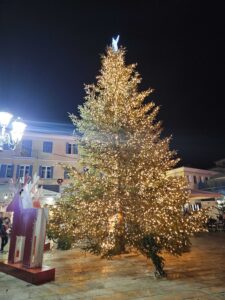 Χριστούγεννα και Πρωτοχρονιά στη Λευκάδα: Παράδοση, Φύση και Γιορτινή Ατμόσφαιρα