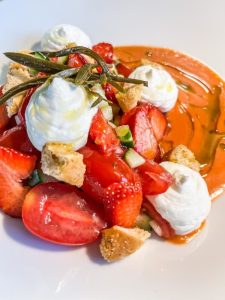 Amazing Salad "Tomato - Strawberry"!