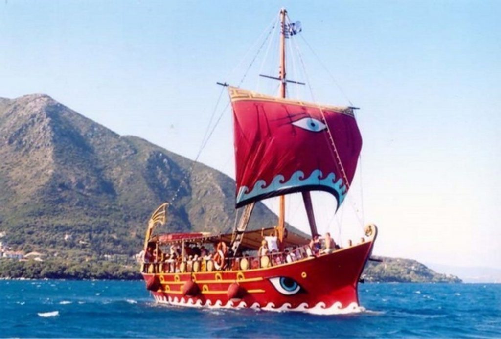 Public cruises