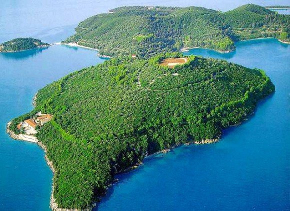 Scorpios- Lefkada islands