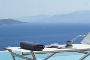 Asterias Luxury Cave Villa