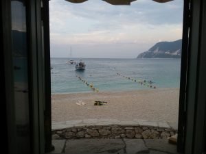 Coffee places and snack bars in wonderful landscapes