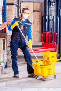 cleaning options for holiday rentals, cleaning company
