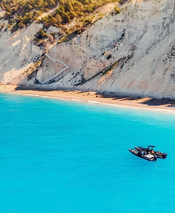 Strand von Egremni auf Lefkada – Die Treppe ins Paradies