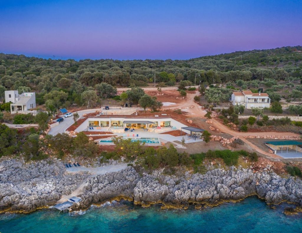 Brand new villa Yana 