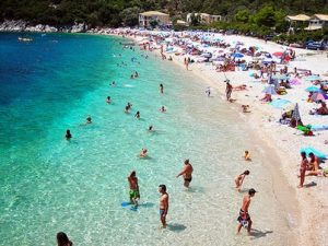 MIkros Gialos Beach in Poros
